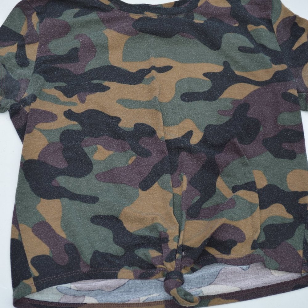 Popular 21 Camo Crop Top with tie